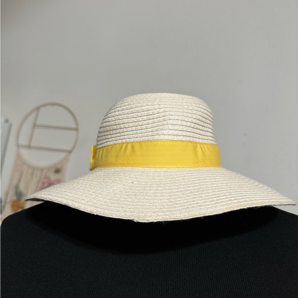 Janie and Jack Afternoon Tea Sun Hat 0-6 Month - Picture 4 of 4